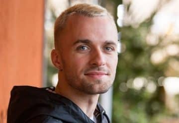 Squeezie découvrez son âge avec notre biographie complète