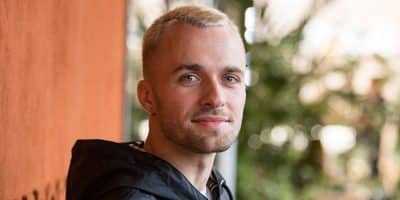 Squeezie découvrez son âge avec notre biographie complète